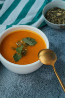 Romige tomatensoep met kippengehaktballetjes