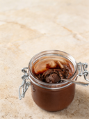 Gezonde choco op basis van dadels en hazelnoten